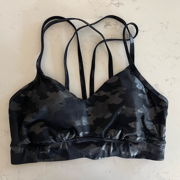 Women’s all in motion size large sports bra. Black and camo print! - Picture 1 of 2